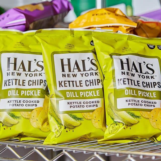 Miniatura 5 de Hal's New York Kettle - Patatas fritas cocidas sin gluten con sabor a pepinillos de eneldo, 2 onzas (paquete de 24)