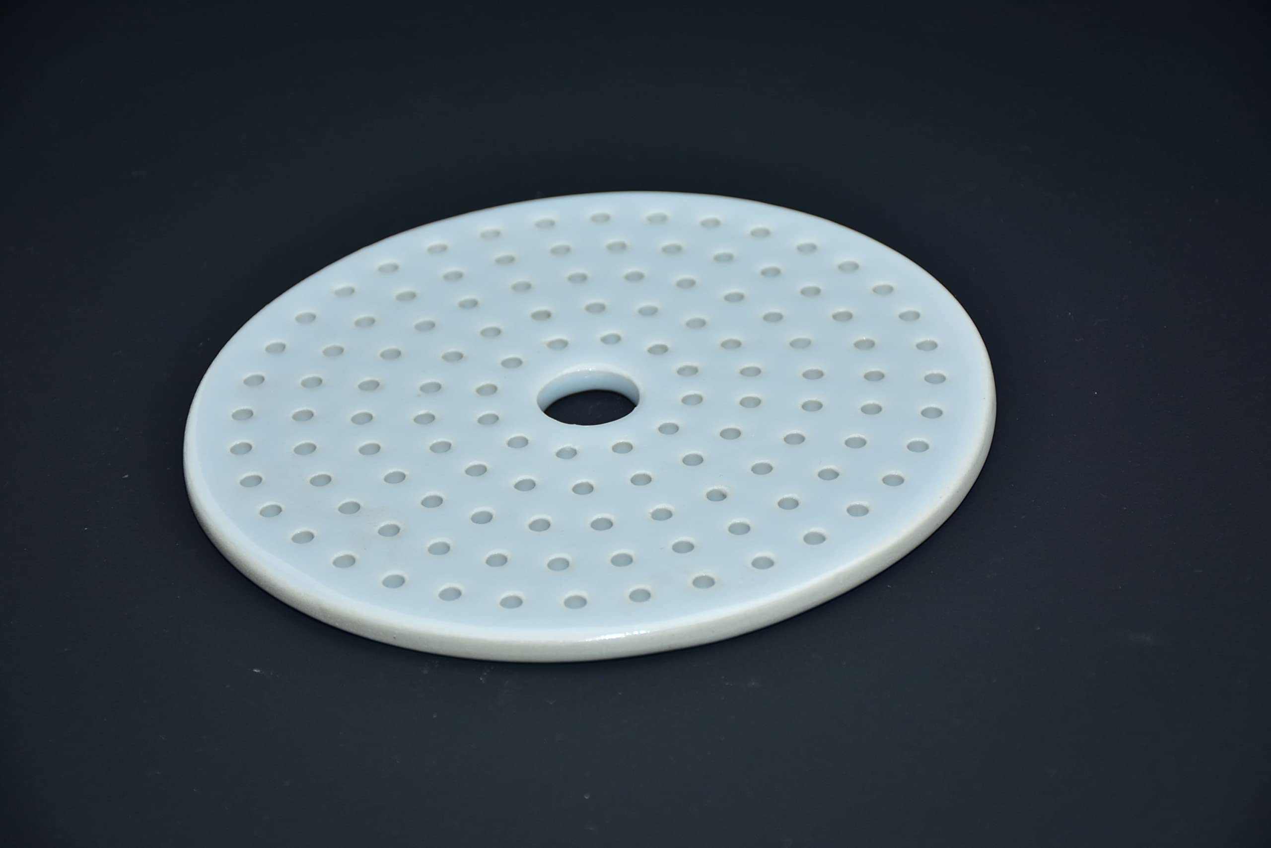J Brand Porcelain Desiccator Plate with numerous small Holes & large Hole at Center Pack of 1, (D 190 mm, Center Hole D 23 mm, 120 Holes D 5 mm)