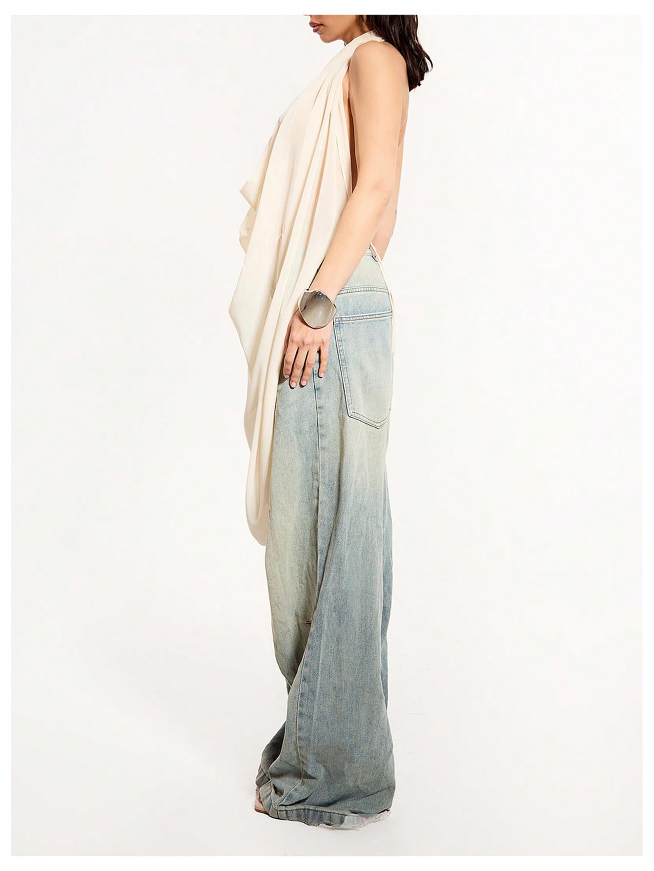 OYOANGLE Women's Backless Cowl Neck Sleeveless Tank Top Draped Front Chiffon Trendy Tops