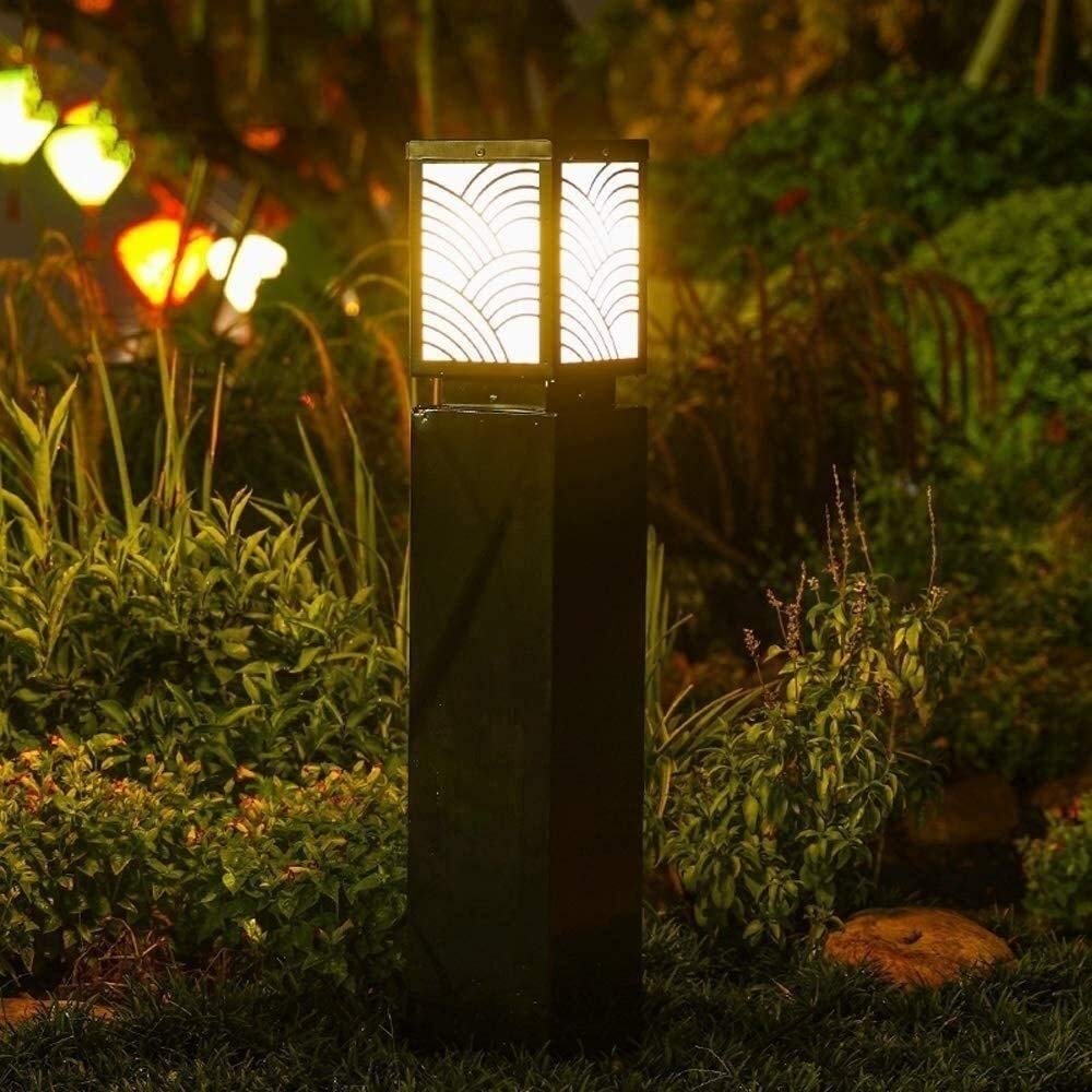 Lampione da esterno a energia solare con telecomando ， Lampada da giardino impermeabile Pannelli solari Lampada da colonna a palo Illuminazione da tavolo per terrazza Patio Vialetto Lampada a colonna