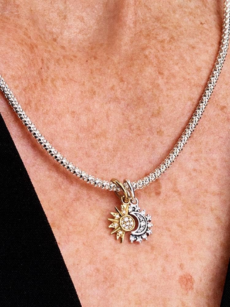 Wisiorek Pandora Moments charm 763585C01 sunshine