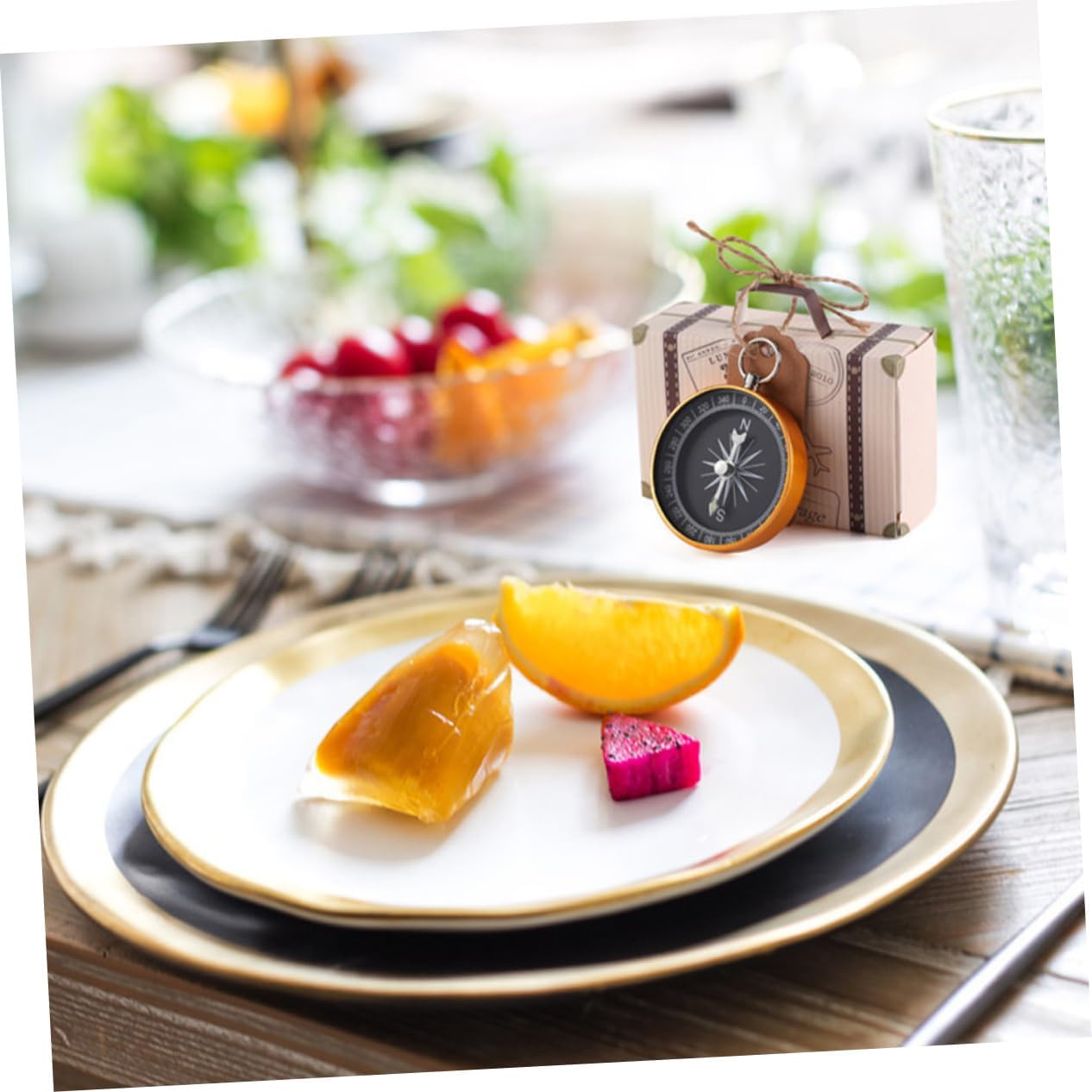 Mobestech 20pcs Pendant Wedding Candy Boxes for Favors Stamped Treat Storage for Parties Engagements and Anniversaries Wedding Packing