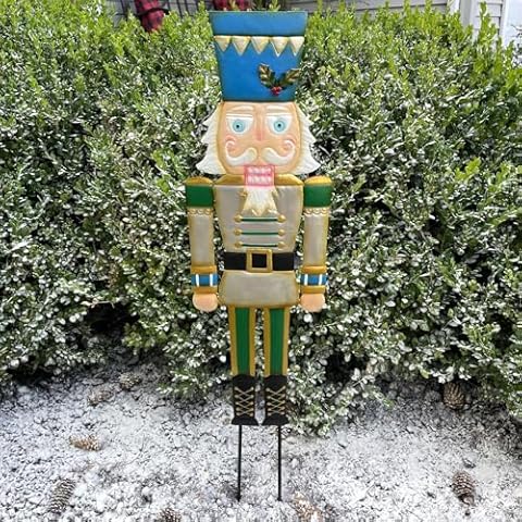 Clovers Garden Metal Nutcracker Yard Stake Cover