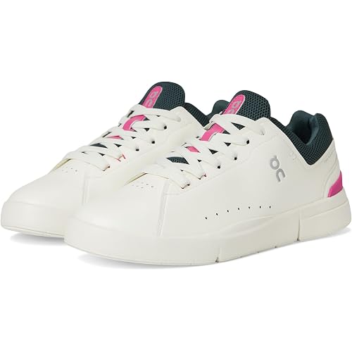 On Women's The Roger Advantage Sneakers