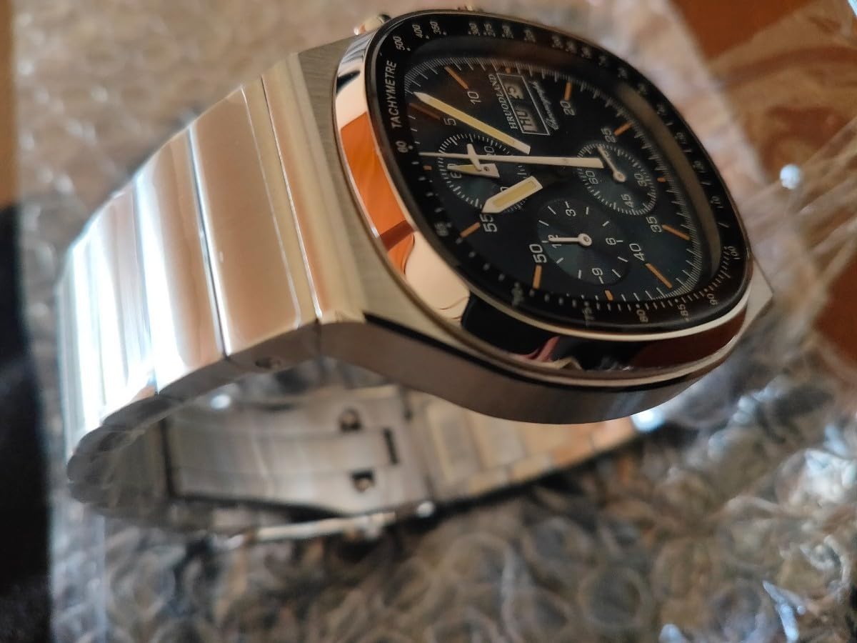 Amazon.co.jp: Hruodland TVスクリーン型クォーツ時計 ケース工具付  