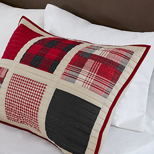 Woolrich Reversible Quilt Cabin Lifestyle Design - All Season, Breathable Coverlet Bedspread Bedding Set, Matching Shams, Oversized King/Cal King, Huntington Plaid Red, 3 Piece