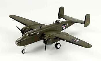 A B-25 Mitchell: Detail and Scale　ミッチェル Amazon.com: North American B-25 Mitchell Doolittle Raid 40