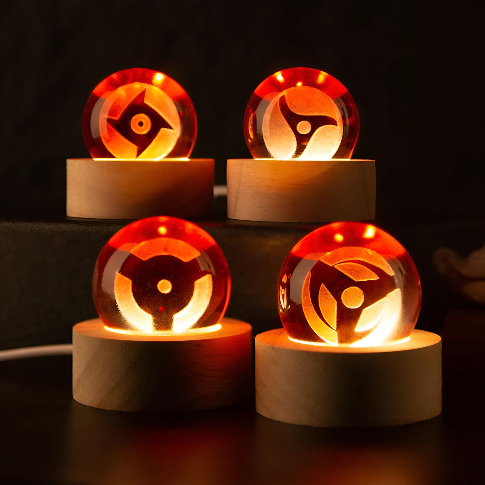 7 Stück Naruto Balls, 3D Sharingan Kristallkugel Nachtlicht, USB 40mm GlasKugel, mit Holzsockel, Naruto Shippuden LED Ball Lampe Anime-Fans Sammlerstücke Geschenk (Stil 5)