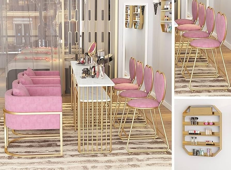 水色のクッション椅子　お洒落　チェア　ネイル 水色のクッション椅子 お洒落 チェア ネイル