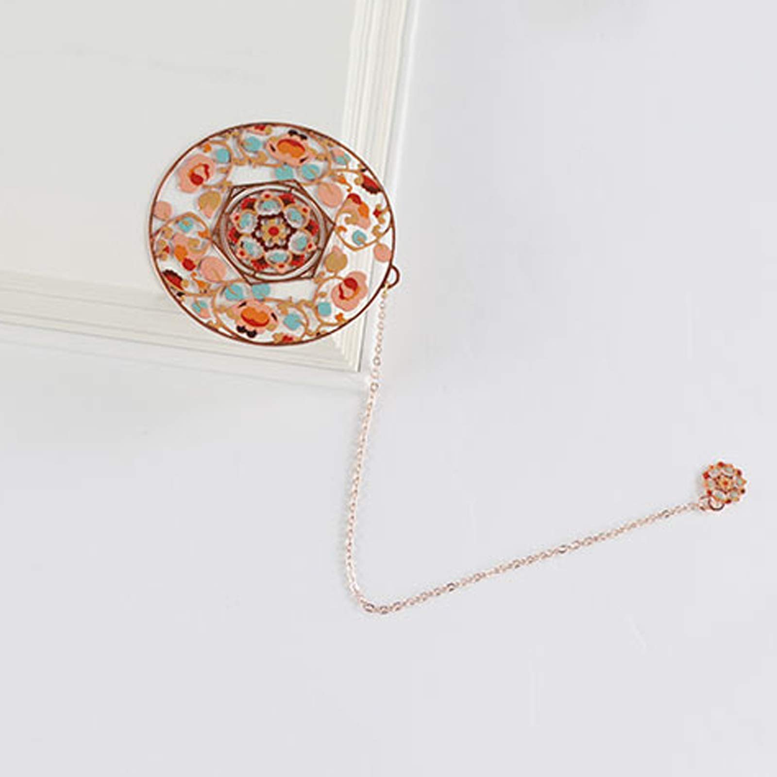 Signet 1 PCS Exquisite Creative Creative Creative Metal Markmark Classical Pendentif Book Marker Perfect Cadeaux for lecteurs, Femmes et Enfants Signets