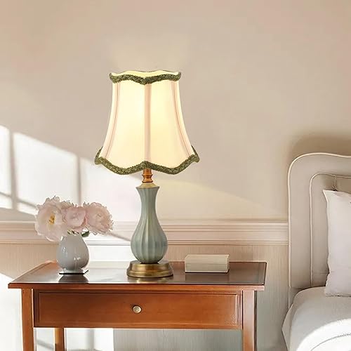 Miniatura 9 de Juego de 3 piezas de repuesto de lámpara de mesa moderna, color beige, pantalla europea, clip, E14, lámpara de araña para candelabros, lámpara de