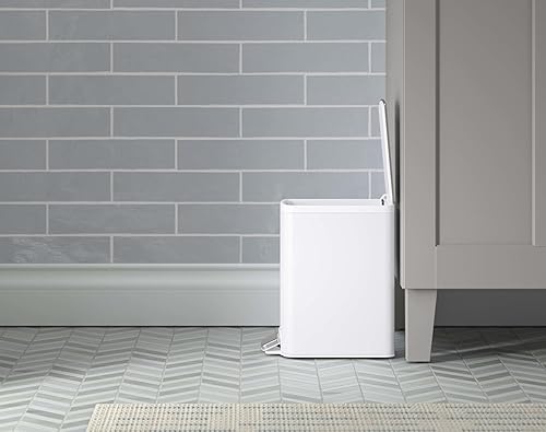 Vista 15 de Kohler 20956-ST - Escalón de cocina de reciclaje manos libres de 11 galones, cubo de basura con pedal de pie, tapa de cierre silencioso, acero Acero