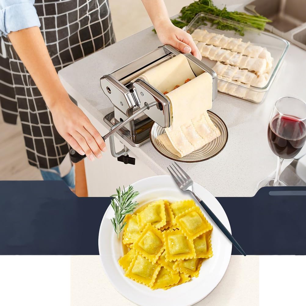 Ravioli Maker Pasta Maker - Edelstahlmaschine mit 2 austauschbaren Aufsätzen, langlebige Ausstecher für Spaghetti-Nudeln, Heimküche