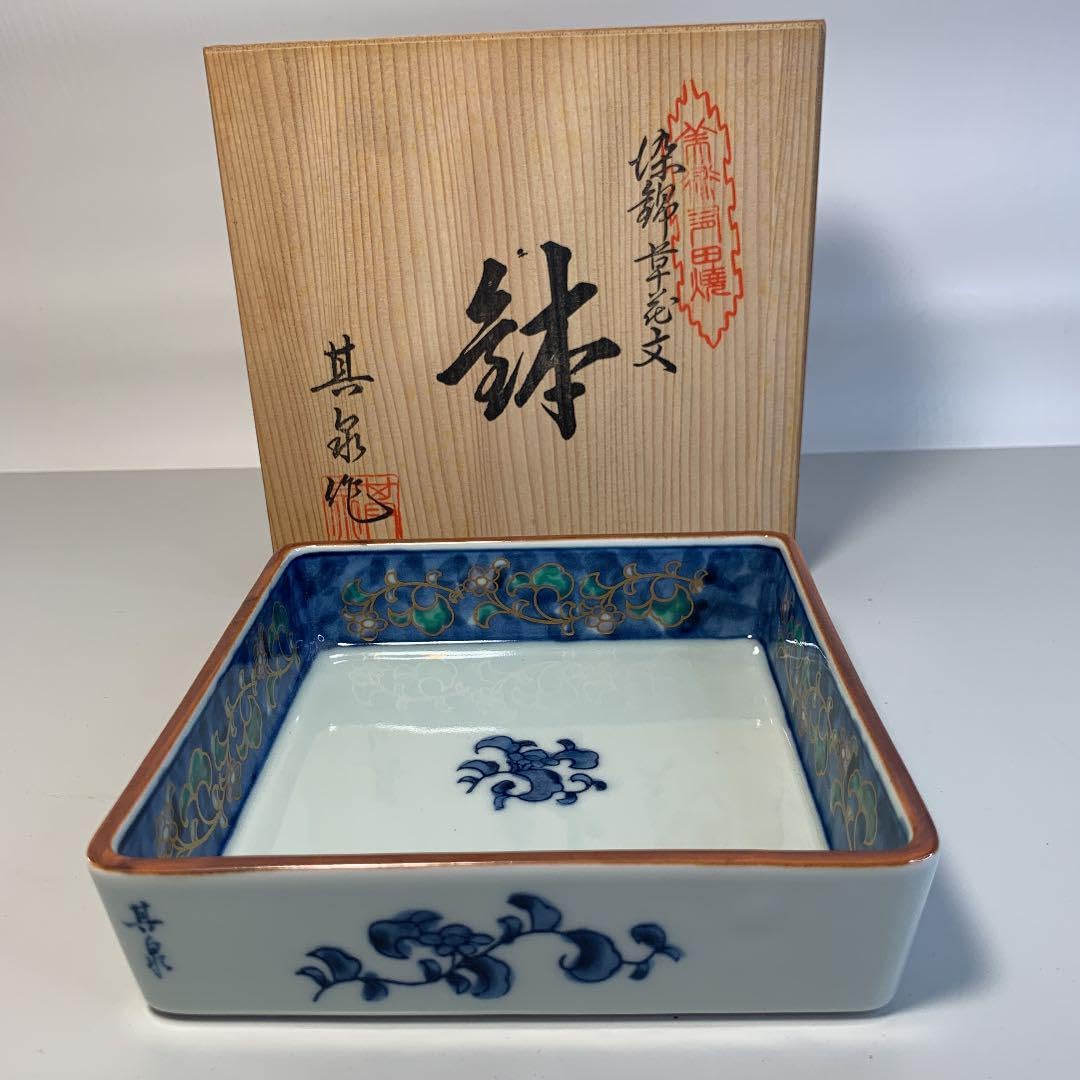 有田焼賞美堂　染錦草花文盛鉢 染錦草花文 鉢 ｜ 有田焼の源右衛門窯公式オンラインショップ