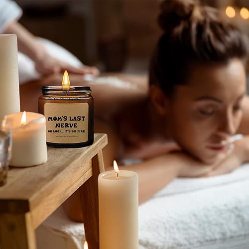 Miniatura 4 de Oh mira. Está en llamas! Velas de soja perfumadas de lavanda, divertidos regalos únicos para mamá para el día de la madre, Navidad, cumpleaños y