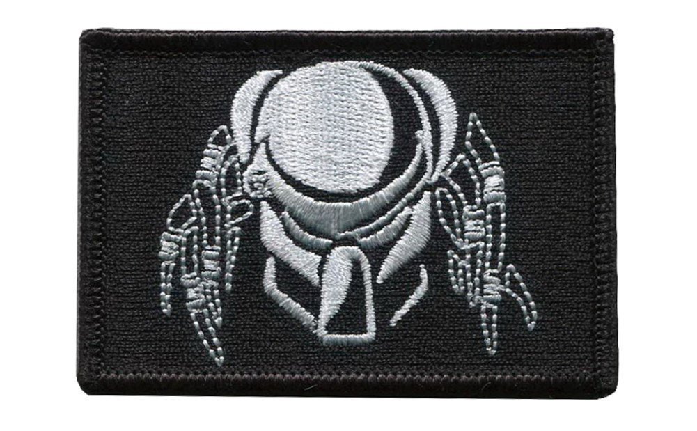 Titan One Europe - Predator Patch Termoadhesive (Black)