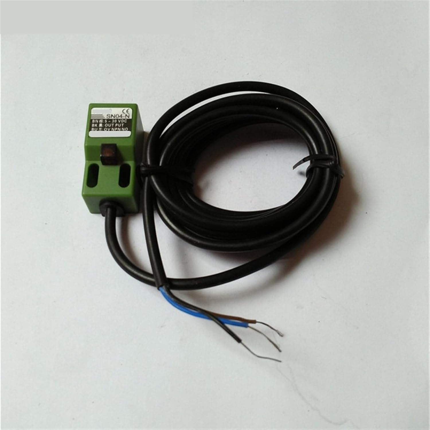 SN04-N 3-Wire 4mm Inductive Proximity Sensor Switch Detector 5-30Volt 1Pcs