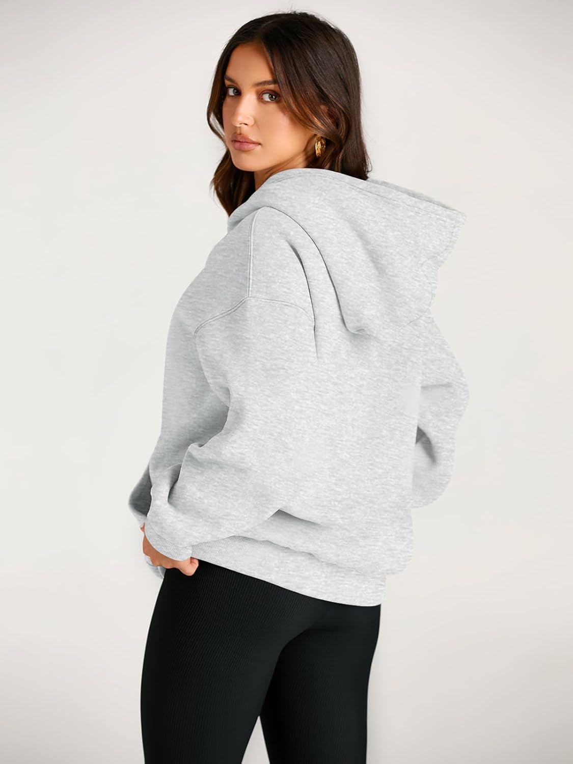 EFAN Women's Oversized Fleece Hoodie, Cozy Plush Pullover Sweatshirt with Pocket - Image 4