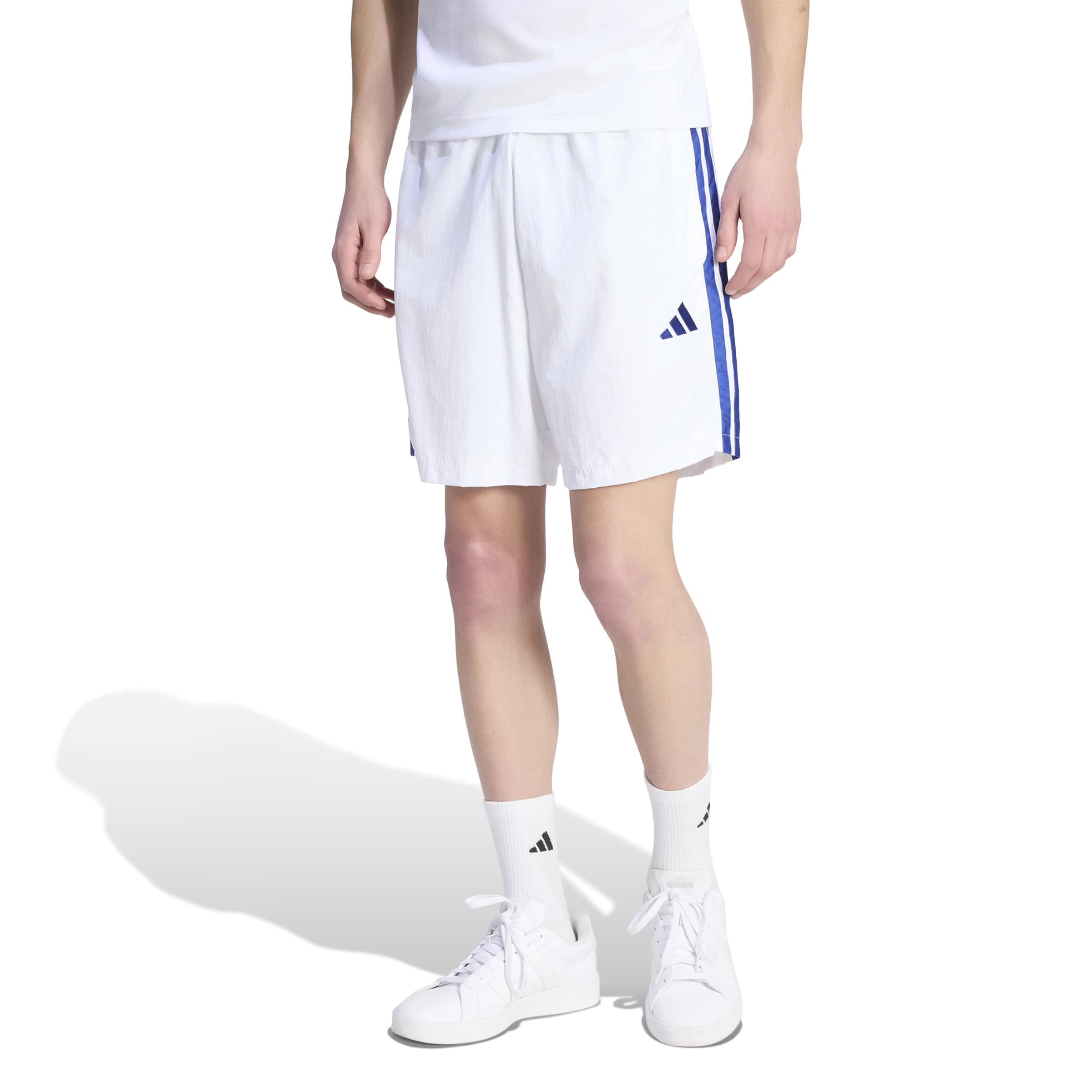 adidas Essentials Three Stripes Chelsea Woven Short - Shorts - Short Hybride - Homme