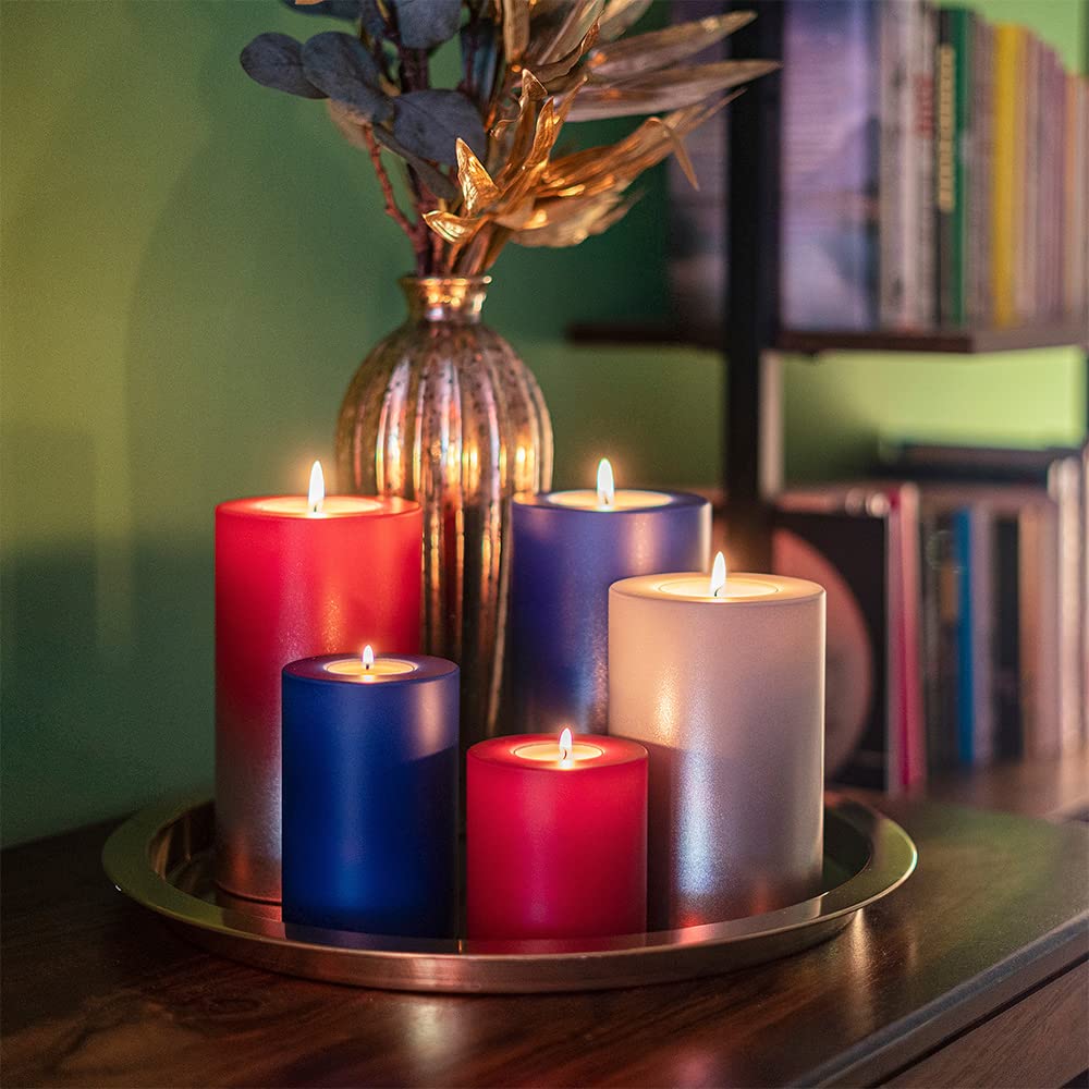 Qult Farluce Trend - Teelichthalter in Kerzenform • Merlot Red • Christmas Collection • Adventskerzen • Weihnachtskerzen • Kerze • Kunststoffkerze in Kerzenoptik (4er Set Ø 8 x h 9 cm)
