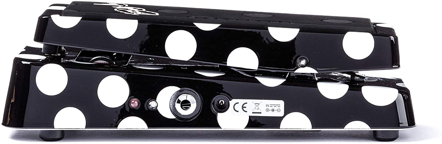 Amazon.com: Dunlop BG95 Buddy Guy Signature Cry Baby Wah Bundle