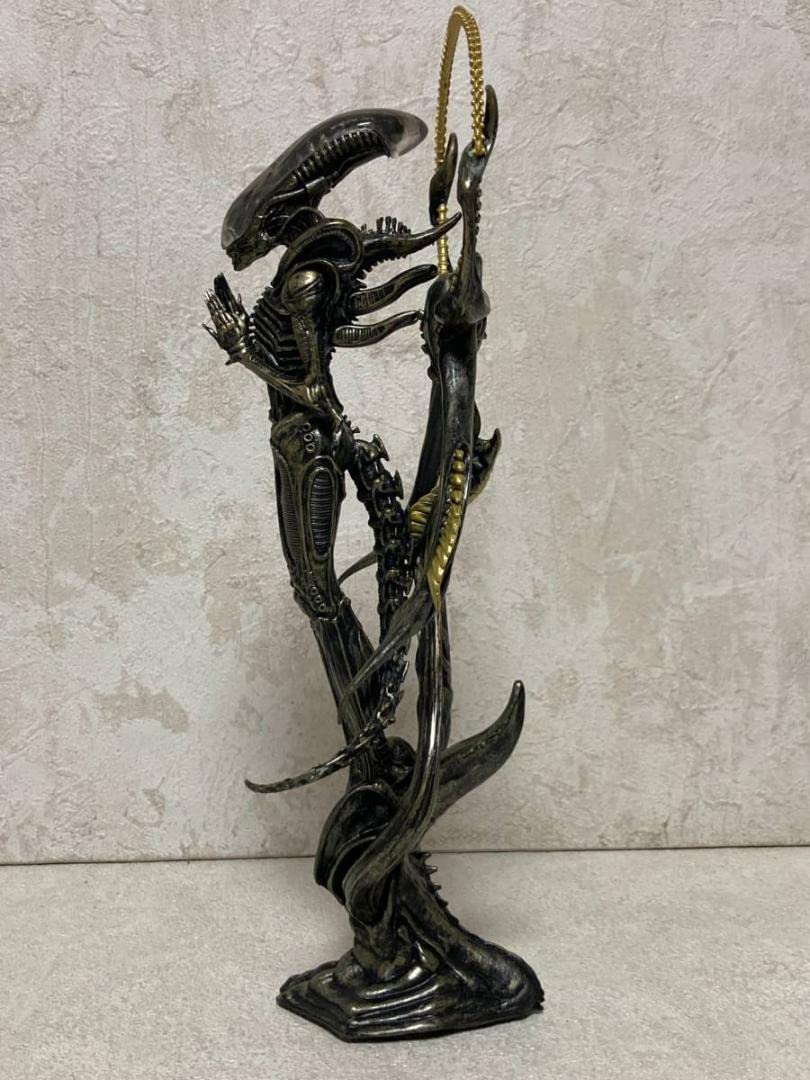 即発送 エイリアン フィギュア 28cm スタチュー 菩薩 ALIEN 仏像 即発送 エイリアン フィギュア 28cm スタチュー 菩薩 ALIEN 仏像