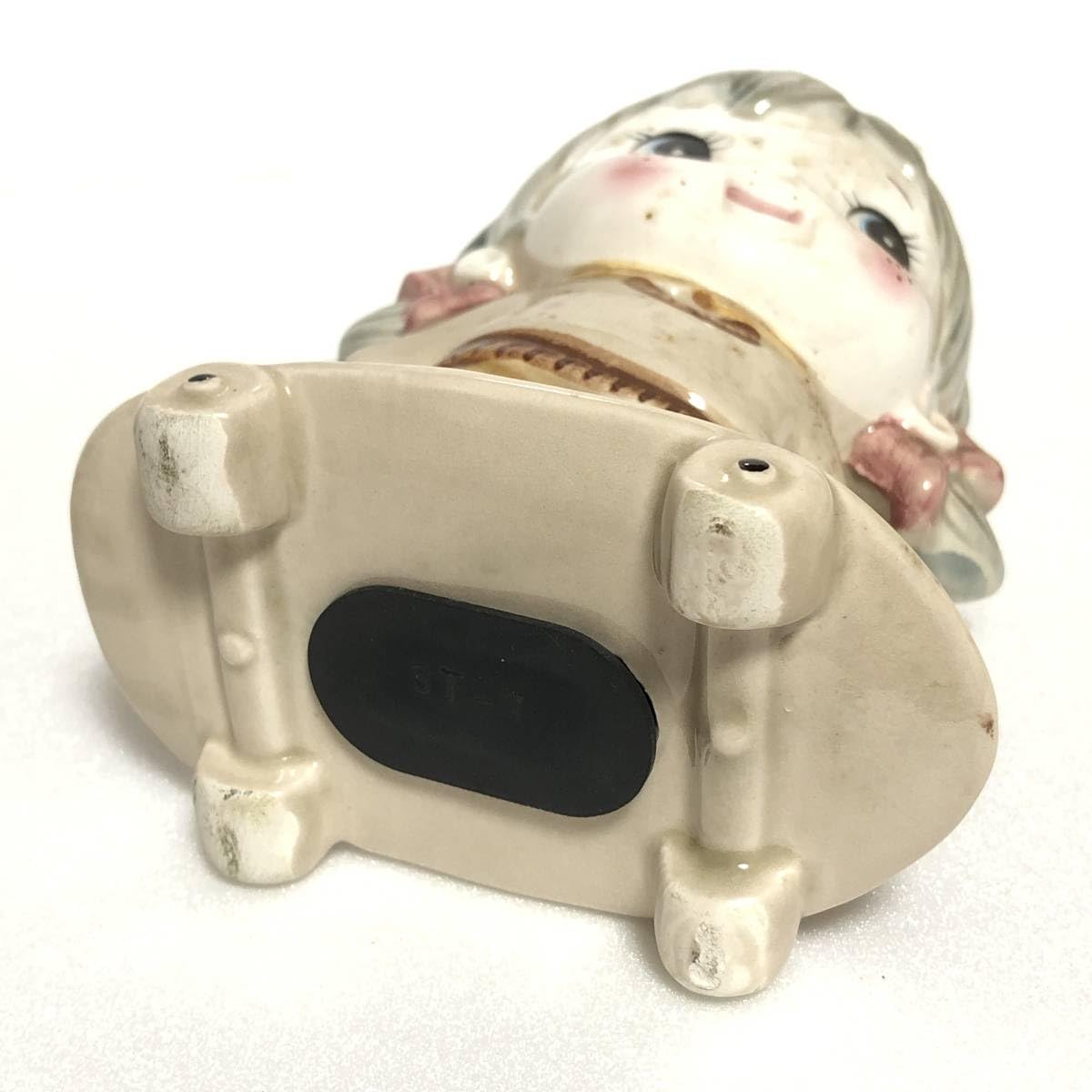 Amazon.co.jp: レトロ 当時物 不二家 スケボー ペコちゃん 貯金