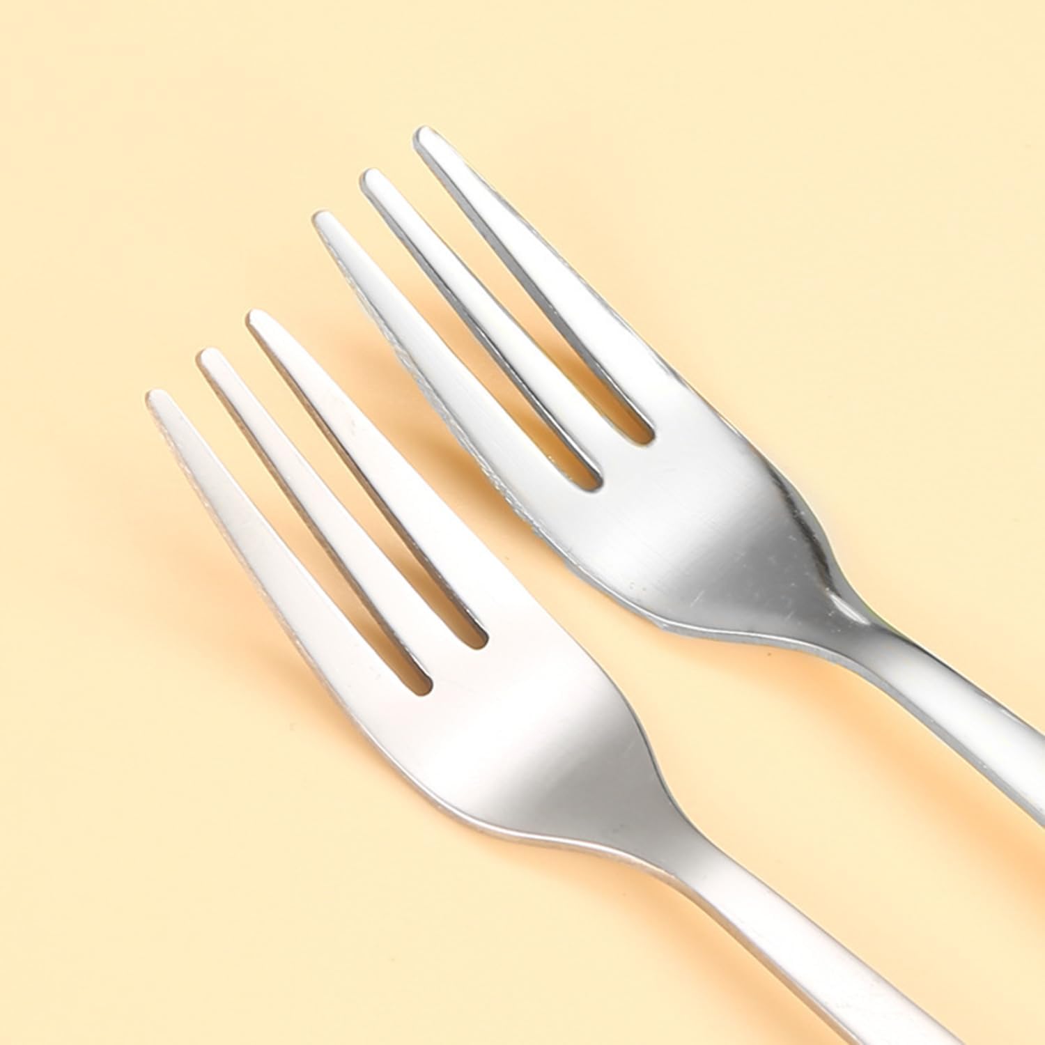 Ceramic Handle Stainless Steel forks, Stainless Steel Dessert Forks, Mini Fruit Forks for Appetizer Cake Cocktail, 4.9 Inches, 4 Pieces