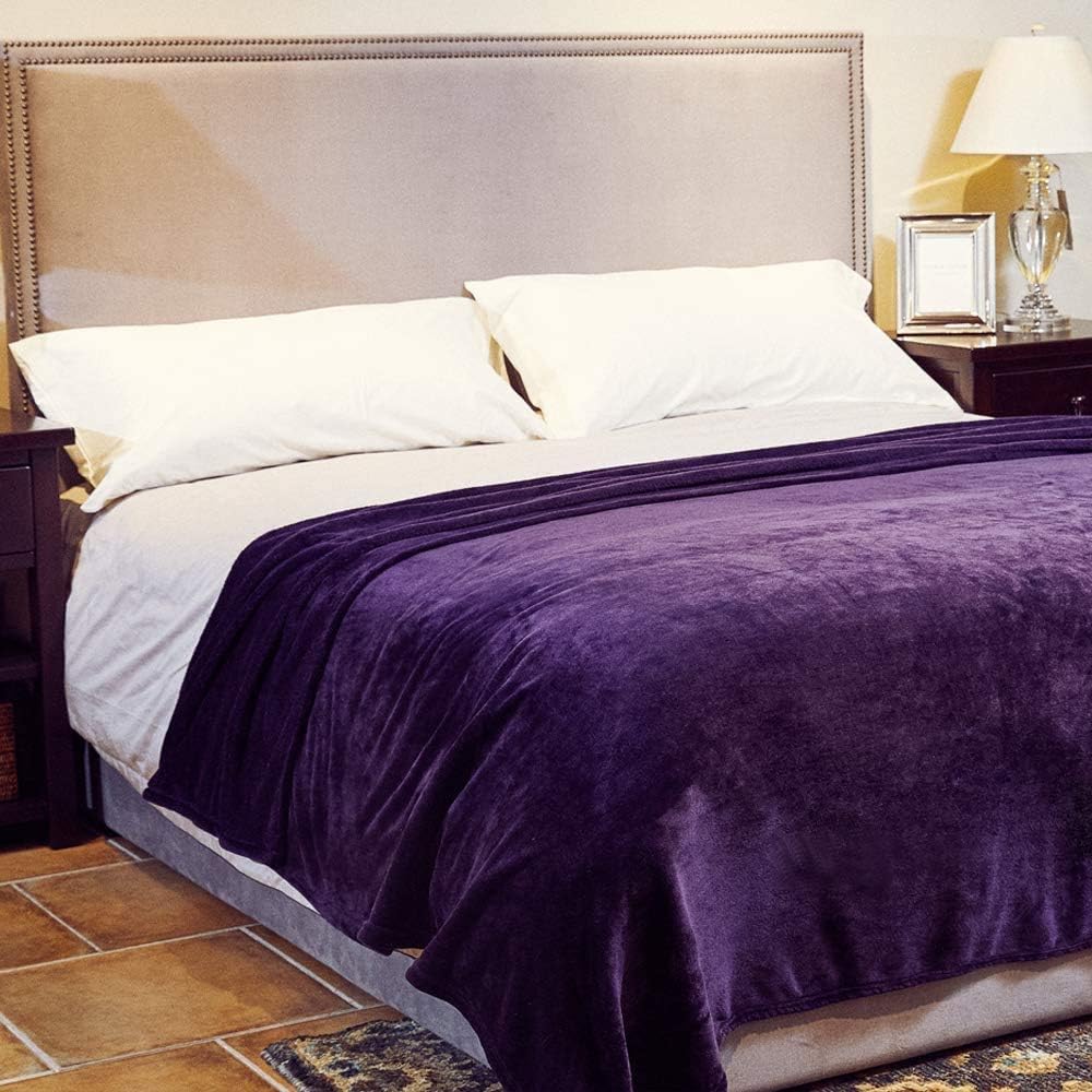Throw Blankets,Fuzzy Blanket Fluffy Blankets and Throws Clearance Soft Throw Blankets for Adults Kids Purple Plush Throw Blanket for Gifts(50"x60")