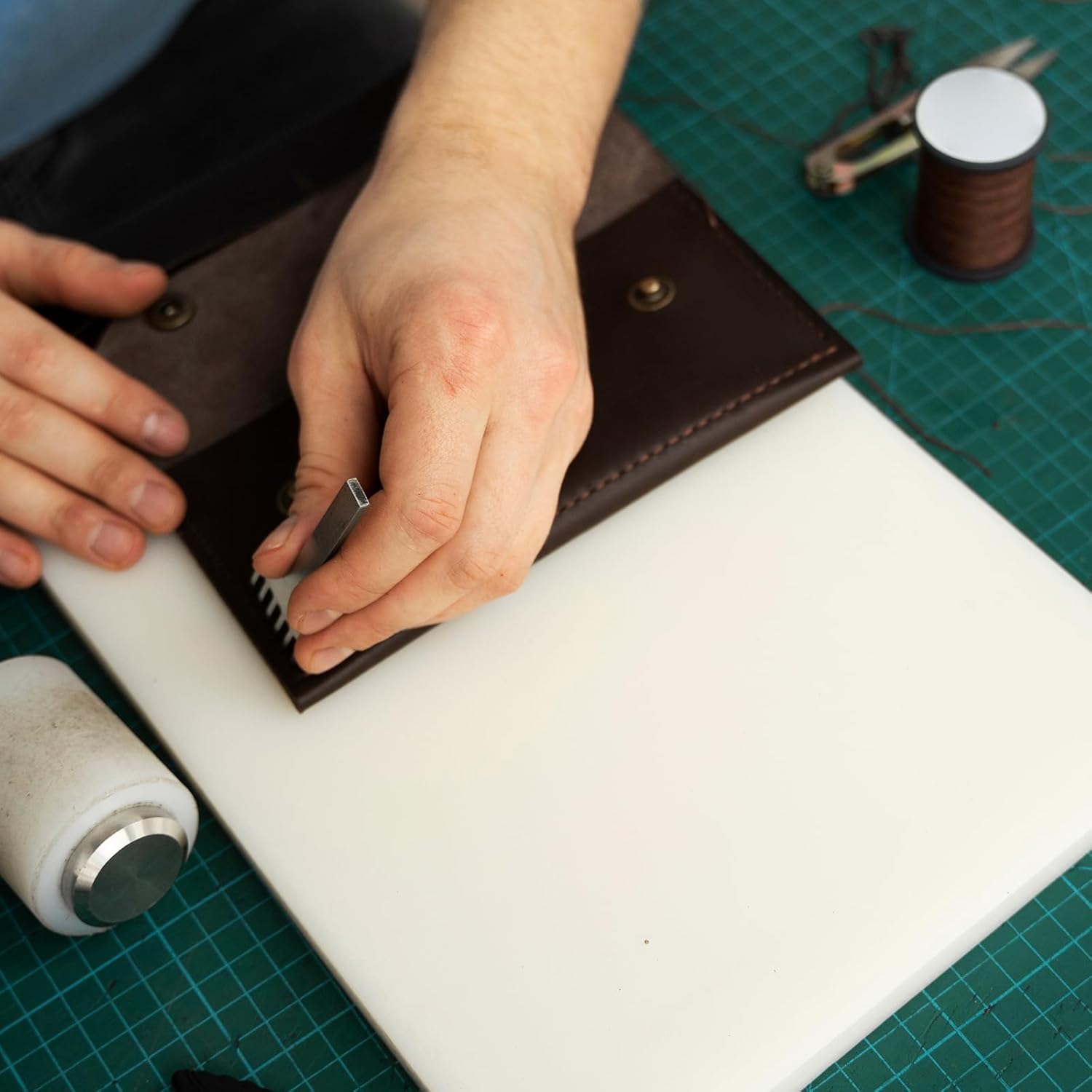 Leather Punch Mat,10.23x6.29x0.84in/ 260x160x21.5mm Leather Craft Punching Pad Rubber Mute,Stamping Cutting Board for DIY Sewing Craft Tool (M Thick) - Image 2