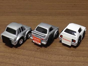 チョロQ ハコスカ　ケンメリ ２台セット Amazon.co.jp: チョロQ スカイライン GT-R ハコスカ ケンメリ 3台