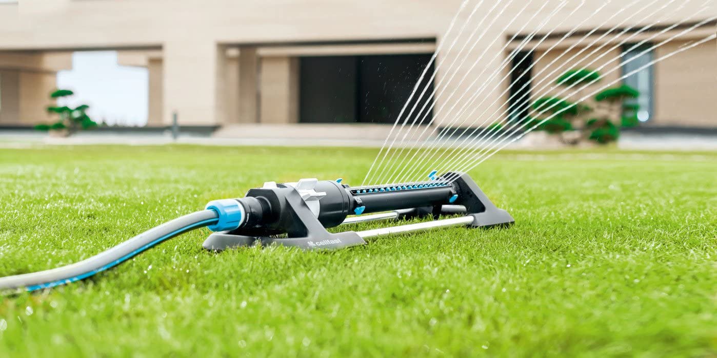 cellfast Pendelregner Ergo Focus, Hohe Qualität, Beregnungsbreite einstellbar, Gartenbewässerung, UV-beständig, Spreizfläche bis 340 m²