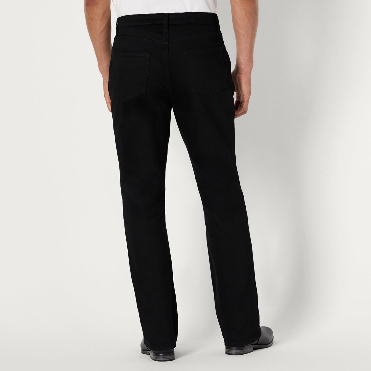 Amazon Essentials Men's Low Stretch Straight-Fit Bootcut Jeans - Image 2