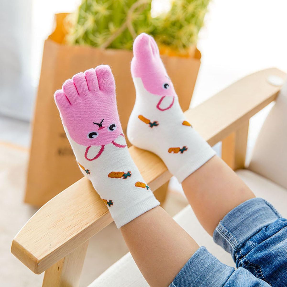Pursuestar 2 Pairs Five Finger Toe Socks Athletic Casual Cartoon Animal Dog Cat Split Socks for Kids Boys Girls 3-12 Years