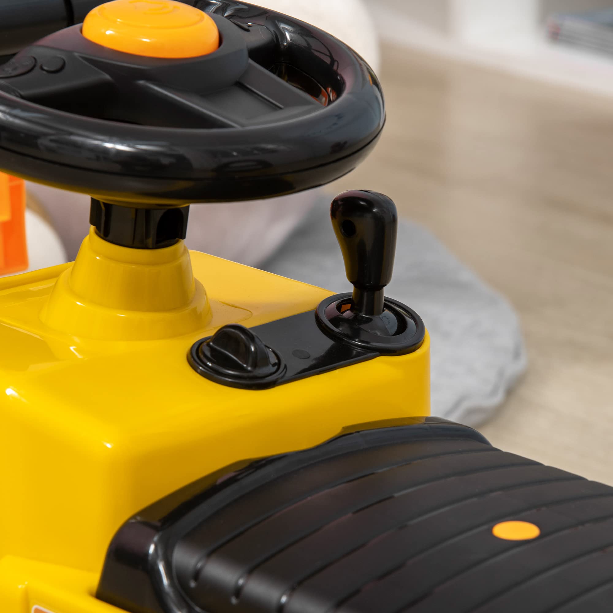 HOMCOM Trattore Cavalcabile per Bambini 3-4 Anni con Muletto, Pulsante per Suoni e Spazio Portaoggetti Nascosto, in PP e ABS, 86x27.5x47.5 cm, Giallo e Nero