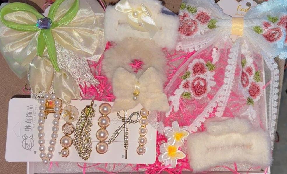 Valentine’s Day Special Hair Accessories Gift Set for Girls & Women | 14 Hair Accessories Combo | Pearl Clips, Bow Hair Clips, Fur Scrunchies & Floral Pins | Romantic Gift Combo