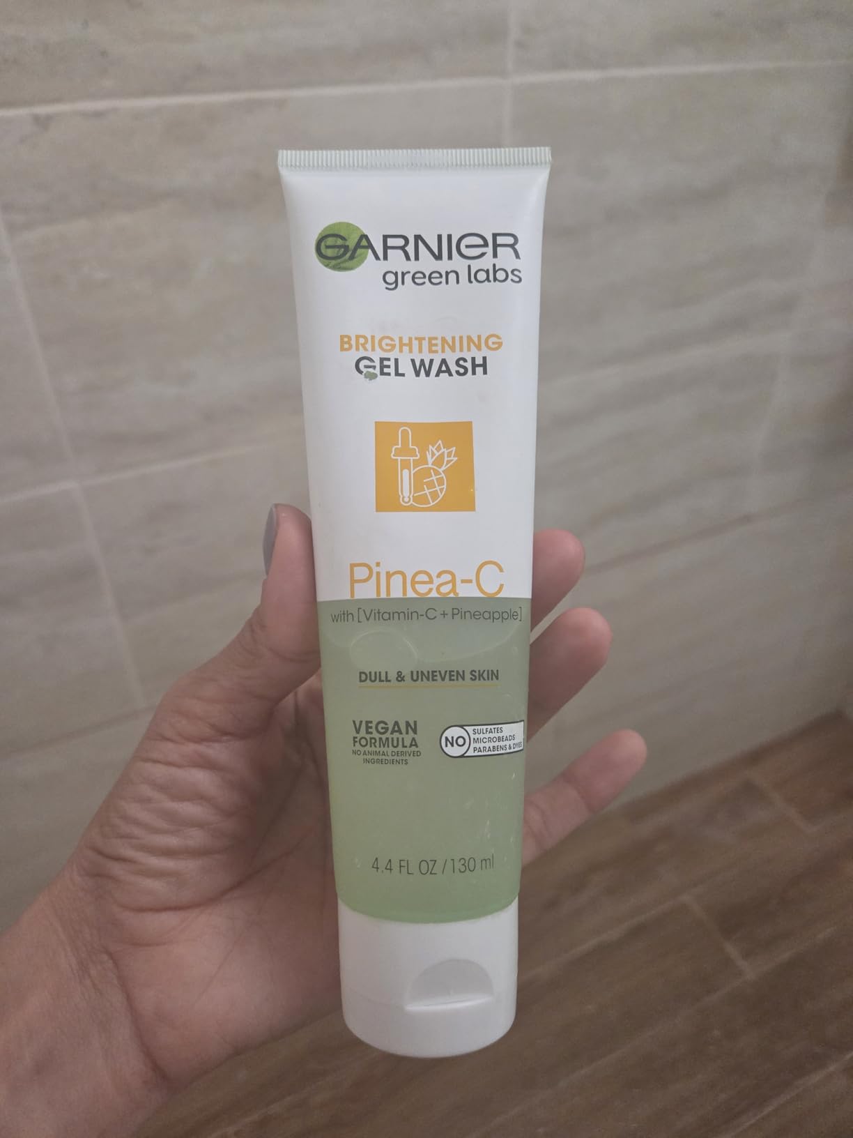 AmazonUs/LORCD Garnier SkinActive Green Labs Brightening Gel Washable Cleanser with Vitamin C and for Dull and Uneven Skin 4.4 Packaging May Vary, Pinea-C, Pineapple, 13.2 Fl Oz