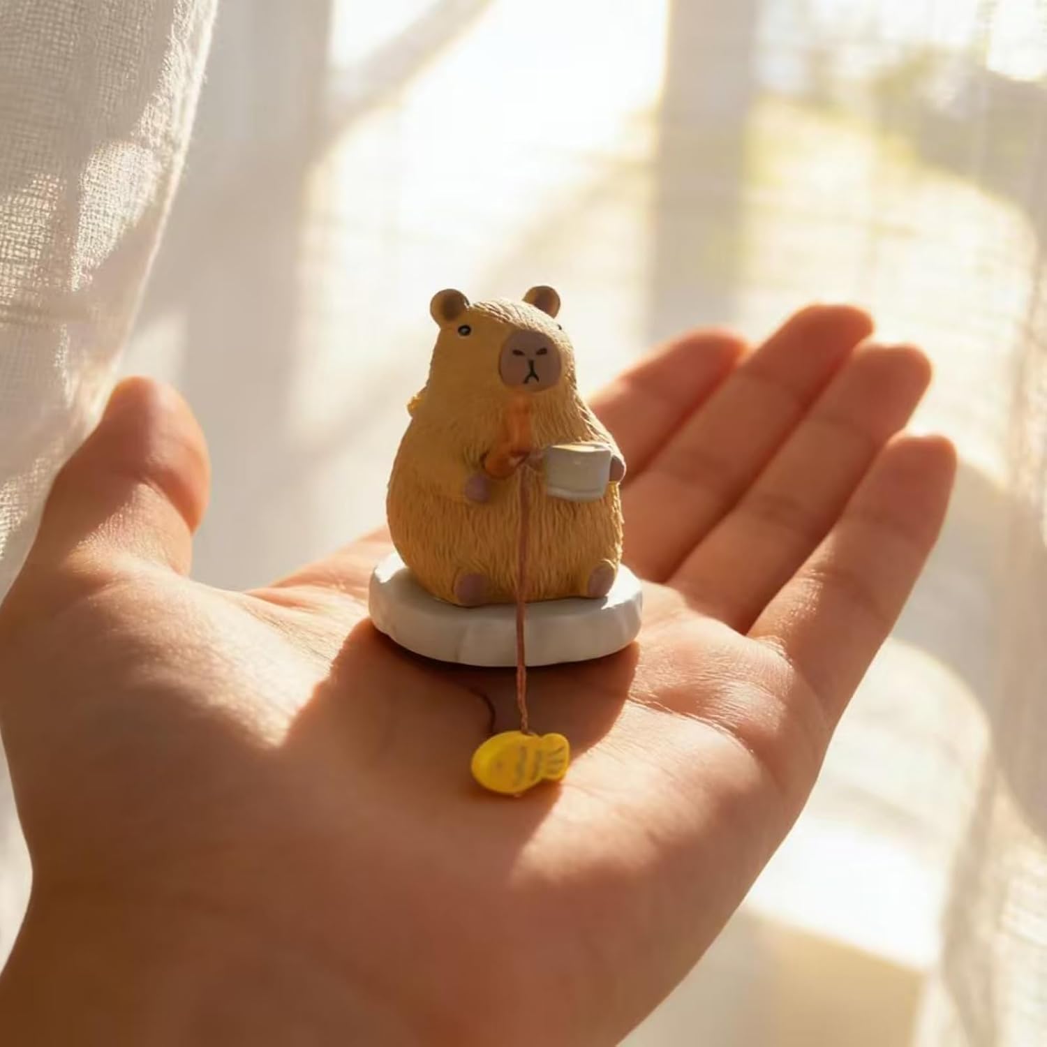Capybara Fishing Ornament Car Interior Accessories, Resin Capybara Figurine Dashboard Decorations, Funny Animal Home Office Decor, Swinging Fish Figurine Gift for Christmas Birthday
