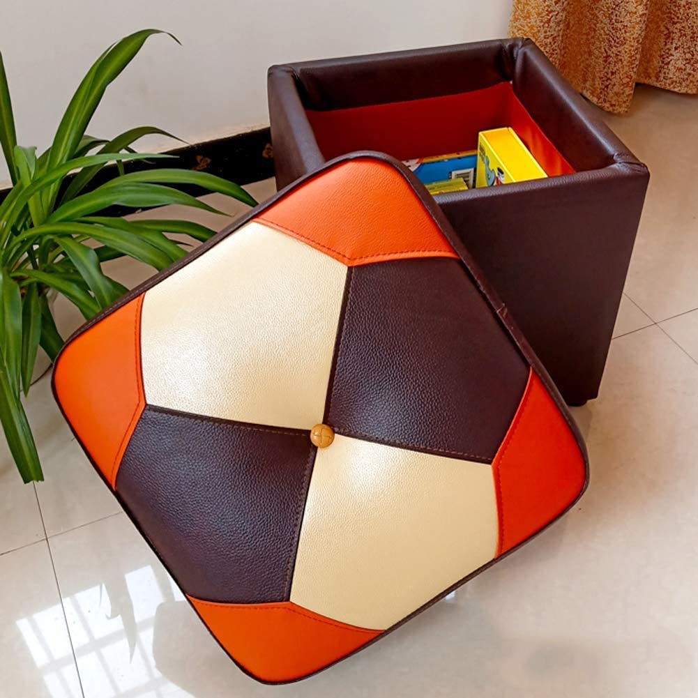 Table basse de salon en cuir, pouf cube pour vos moments détente