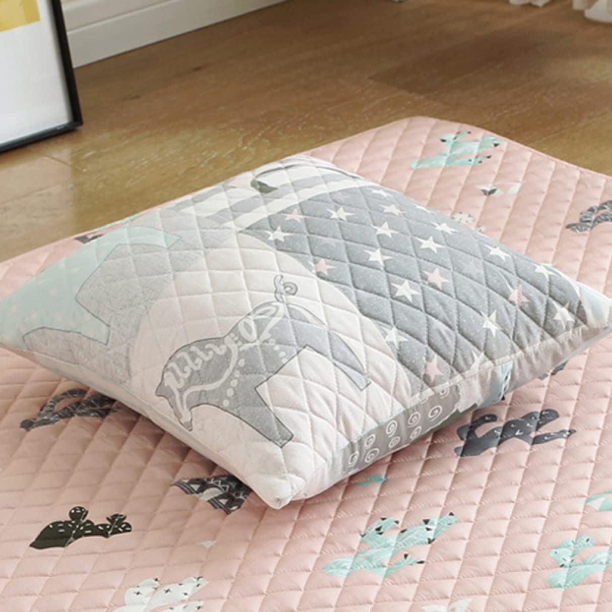 Amazon｜ラグ 夏用 洗える ピンク おしゃれ ひんやり 夏用ラグ