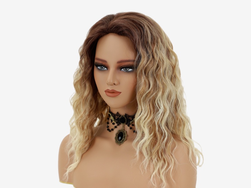 Perruque Bouclée Blonde Dorée 60 Cm - Ref MICKI 24b - Taille Moyenne - Neuve Avec étiquettes