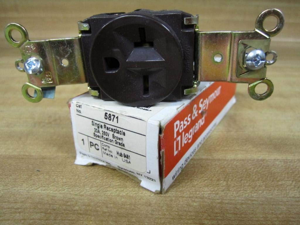 Legrand-Pass & Seymour 5871 Tp265W Trademaster Plate 5G 5 Decor W