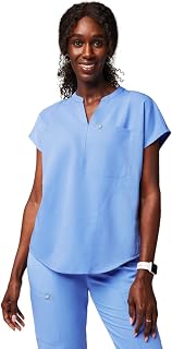 Fabletics Women's Evolve Oversized 3-Pocket Scrub Top - MotionTech 4-Way Stretch, Wrinkle-Resistant, Anti-Shrink Scrubs