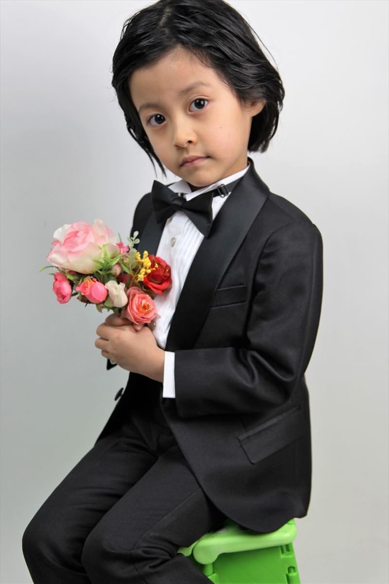 ステージ] 子供タキシード キッズ黒 白 2色 ピアノ 発表会 卒業式 卒園式 入園式 七五三 リングボーイ 【イチゴ】 27ctx