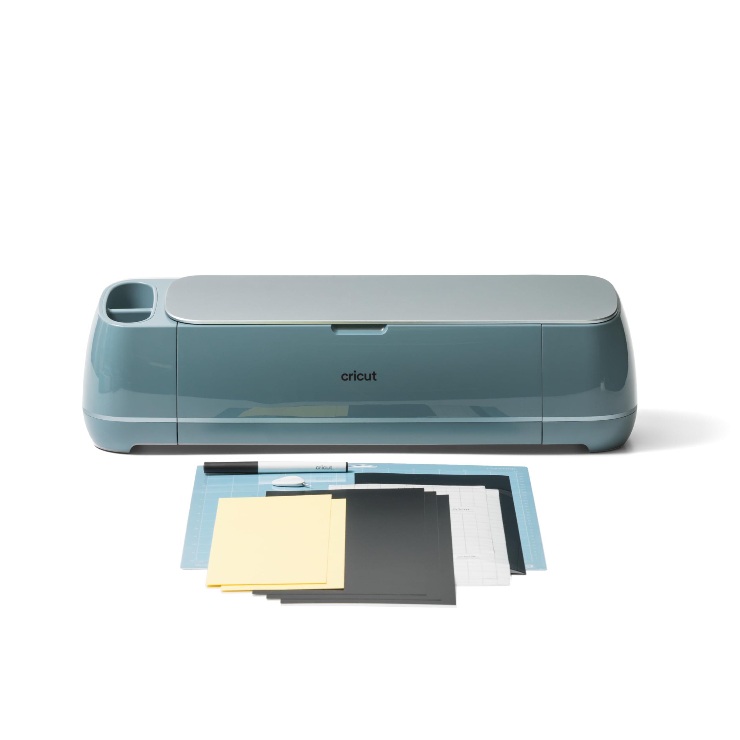 Cricut Maker 4 Plotter da Taglio con Magazzino Integrato per Vinile, Termovinile (2025 Amazon Exclusive Edition)