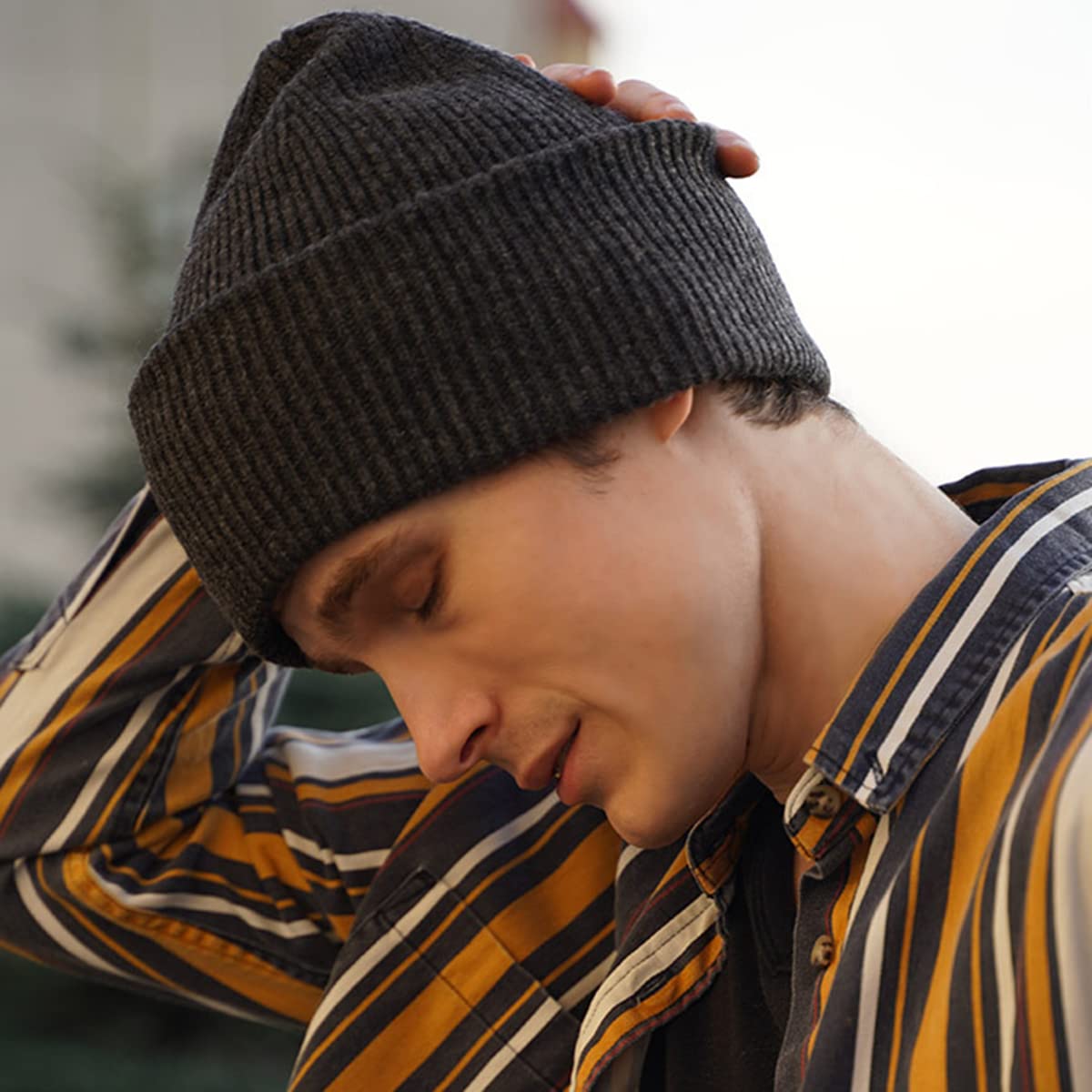 Gorro de Punto Clásico para Hombres y Mujeres, Sombrero de Punto de Lana 100% Suave Unisex, Gorros de Calavera Gorra de Invierno Cálido Beanie Deportivo para Exterior Correr Esquiar Dark Gray