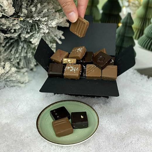 Ballotin de chocolat de Noel - chocolat de fabrication artisanale (Version 350g environ 50 chocolats)