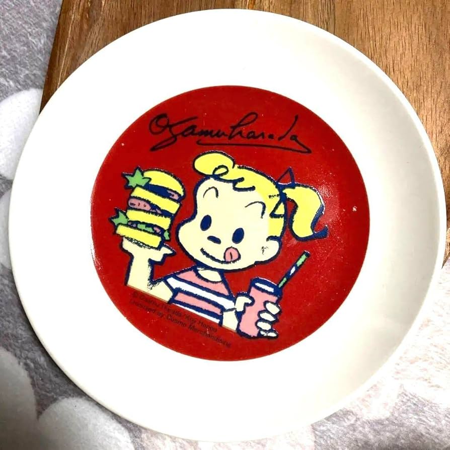 Amazon | osamu オサムグッズ 赤 女の子 小皿 デザイナー | ノー