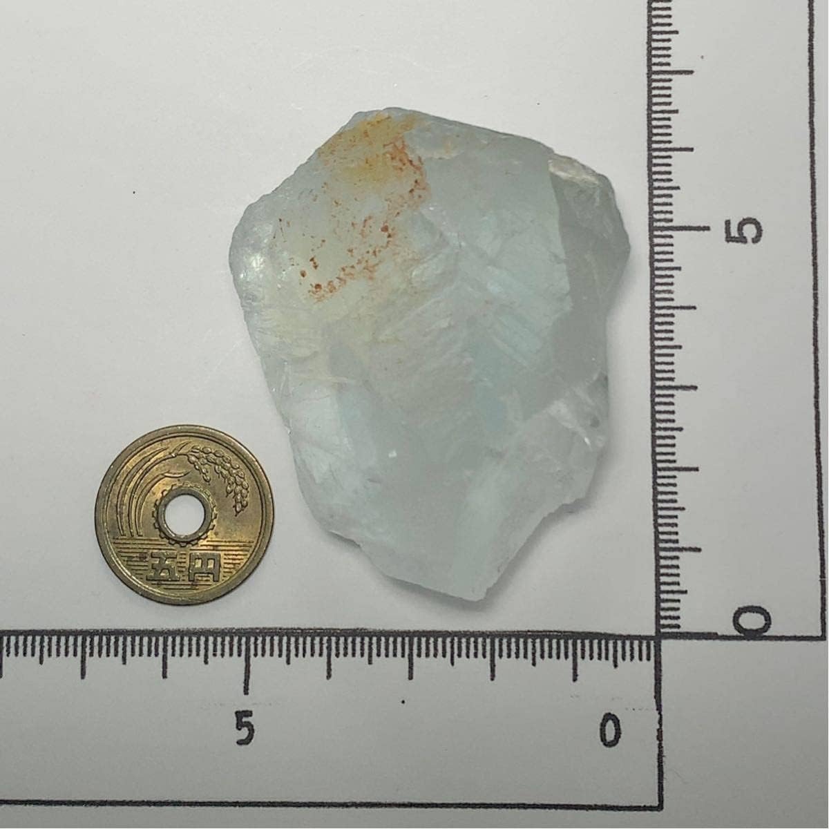 No 南アフリカのホタル石 重さ 128 5ｇ 天然石 パワーストーン フローライト ホタル石 原石 ほたる石 現物販売 鉱物標本 鉱物