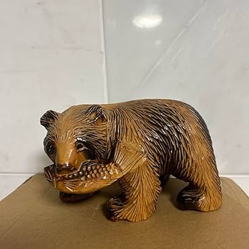 木製クマと魚の彫刻 約30cm 壁掛けクマと魚の木製彫刻 北海道 木彫り 熊 壁掛け｜Yahoo